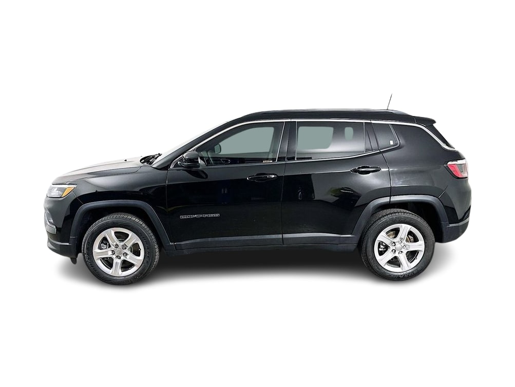 Thumbnail: 2023 Jeep Compass - 3
