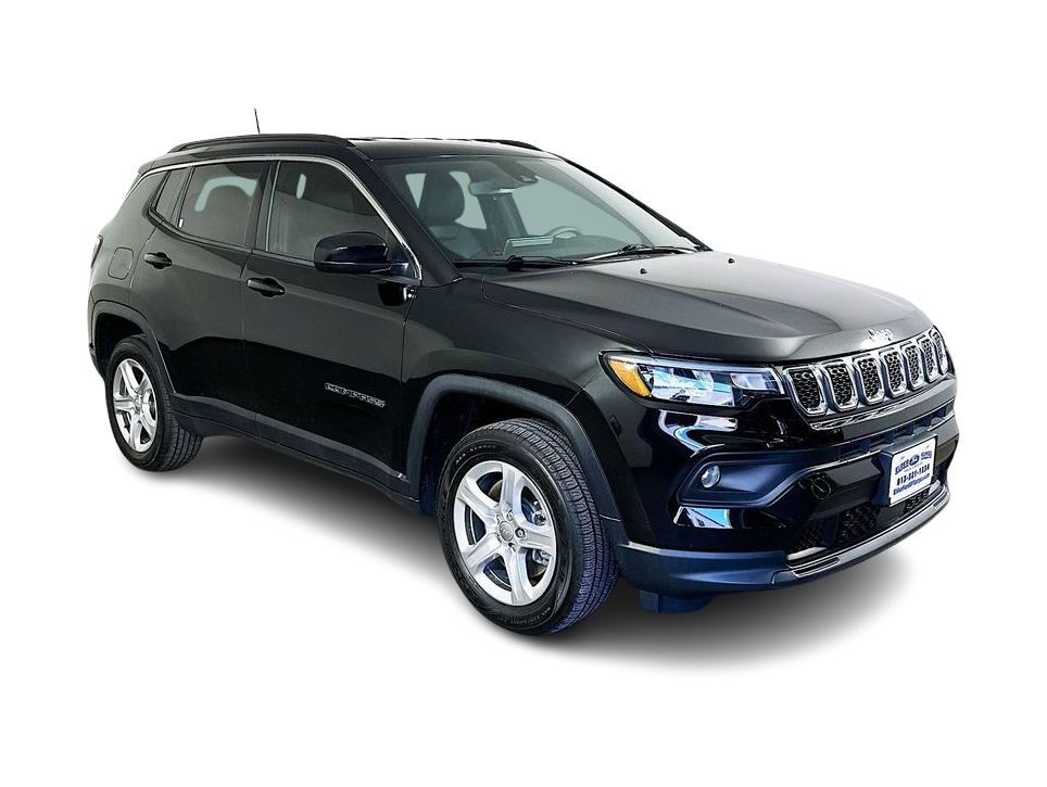 Thumbnail: 2023 Jeep Compass - 24