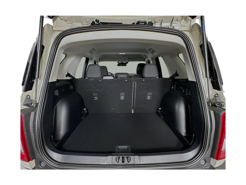 Thumbnail: 2025 Ford Bronco Sport - 17