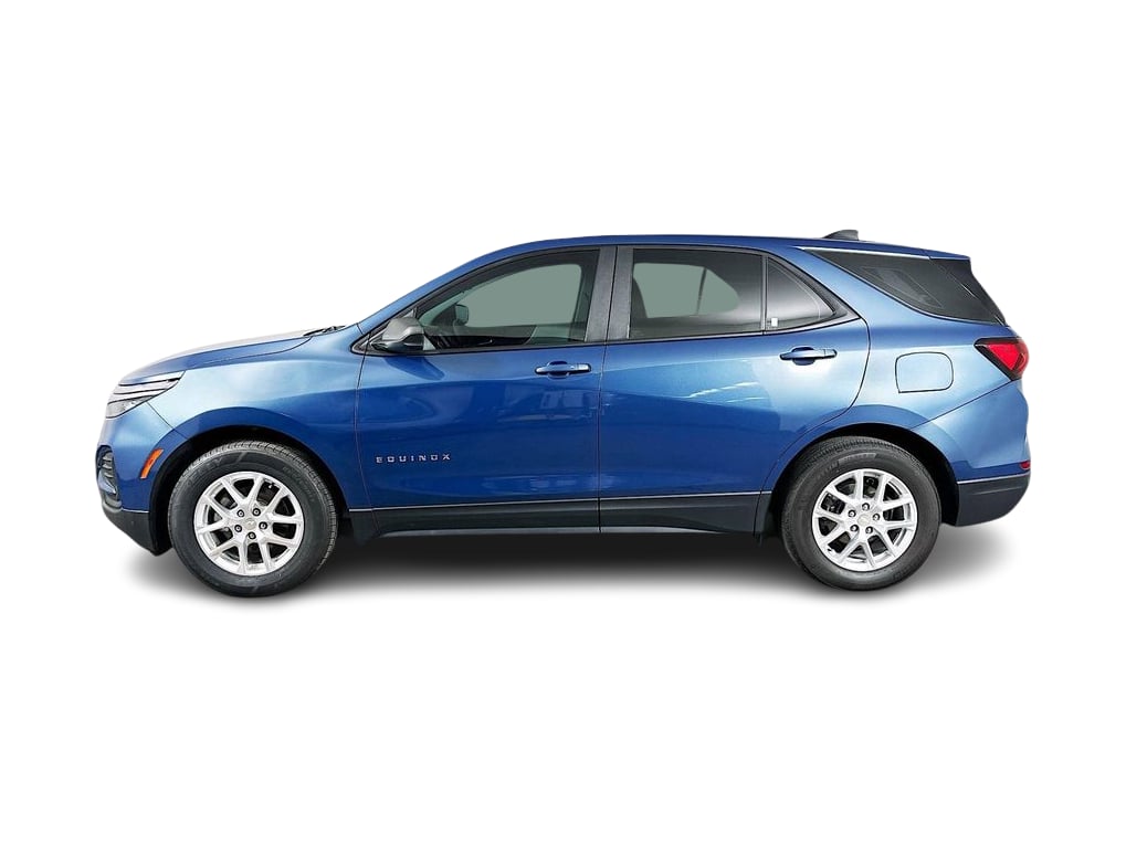 Thumbnail: 2024 Chevrolet Equinox - 3