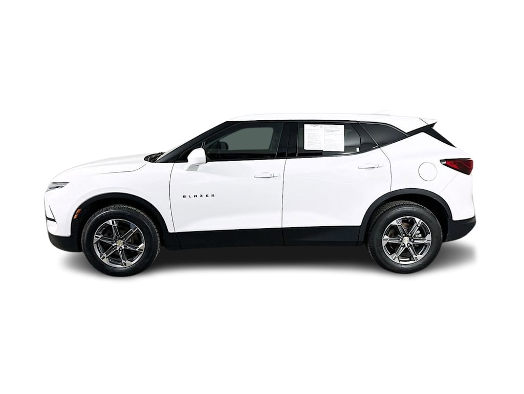 Thumbnail: 2023 Chevrolet Blazer - 3