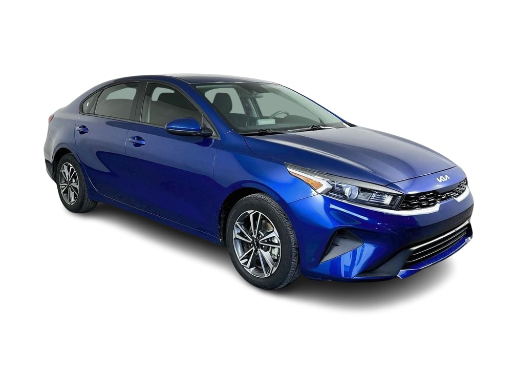 Thumbnail: 2023 Kia Forte - 23
