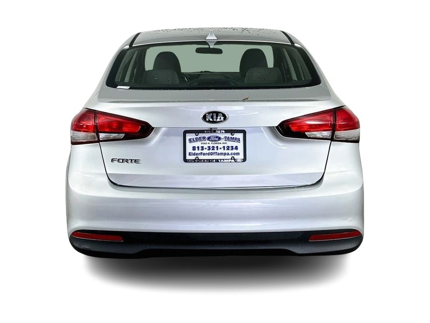Thumbnail: 2017 Kia Forte - 5