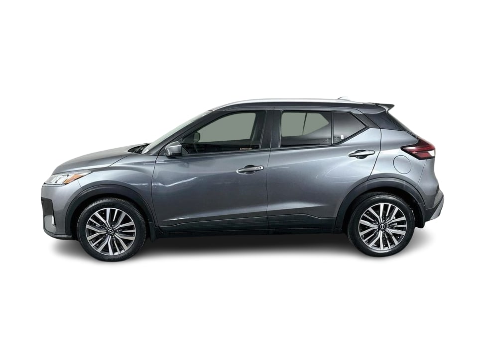 Thumbnail: 2022 Nissan Kicks - 3