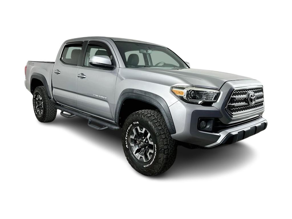 Thumbnail: 2017 Toyota Tacoma - 23