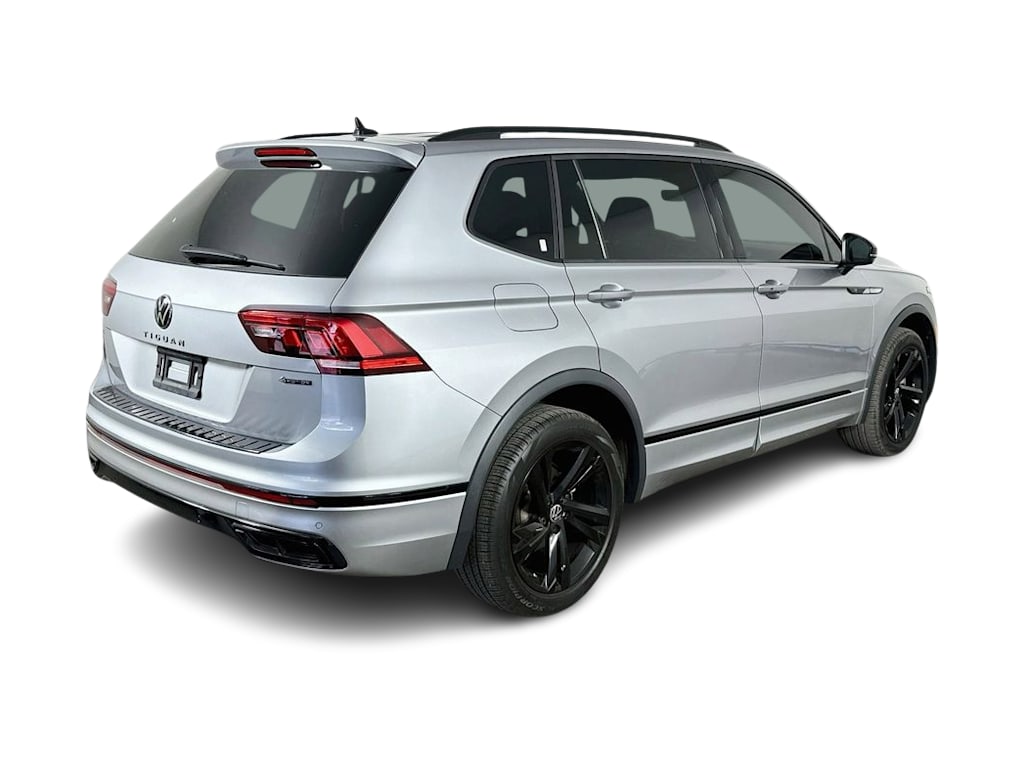 Thumbnail: 2023 Volkswagen Tiguan - 24