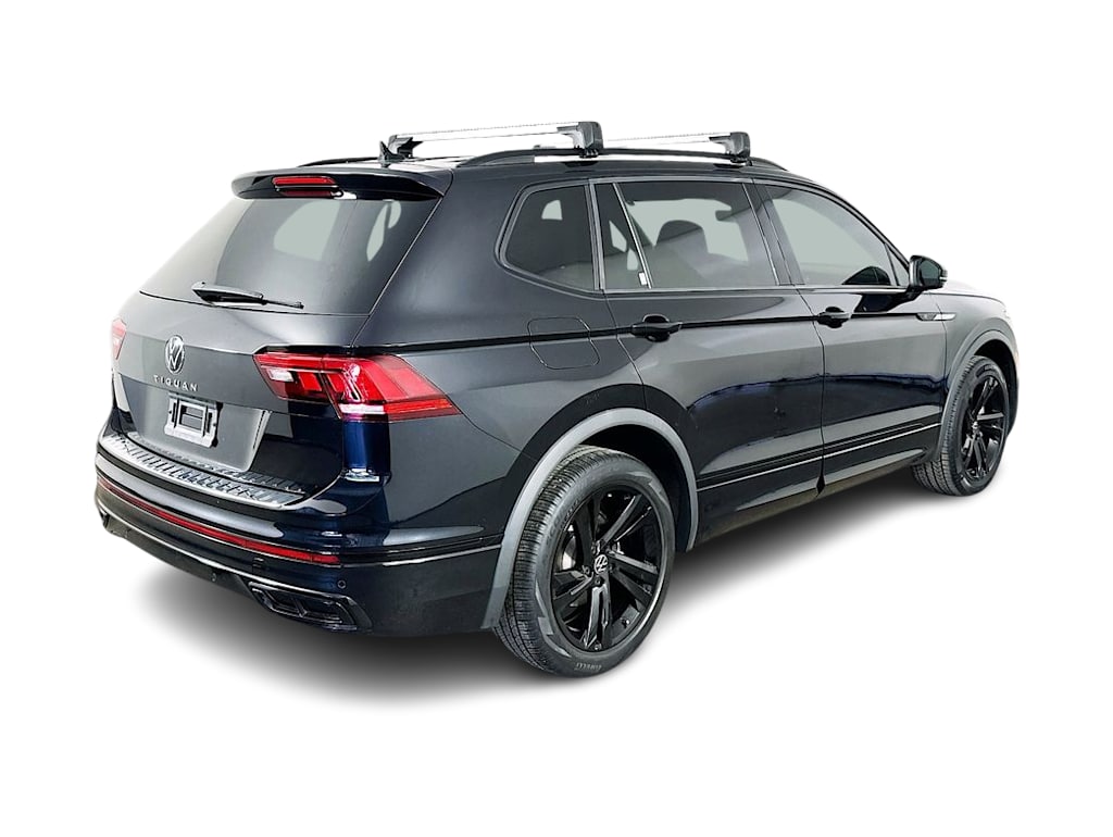 Thumbnail: 2023 Volkswagen Tiguan - 25