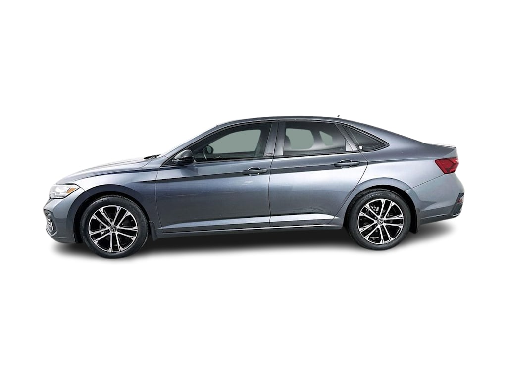 Thumbnail: 2024 Volkswagen Jetta - 3
