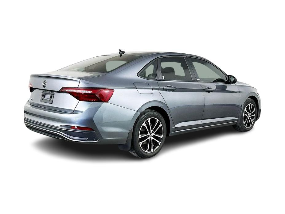 Thumbnail: 2024 Volkswagen Jetta - 24