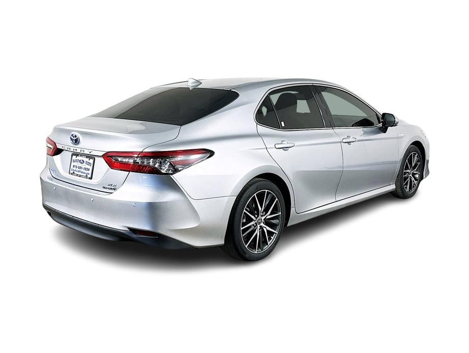 2021 Toyota Camry XLE 25