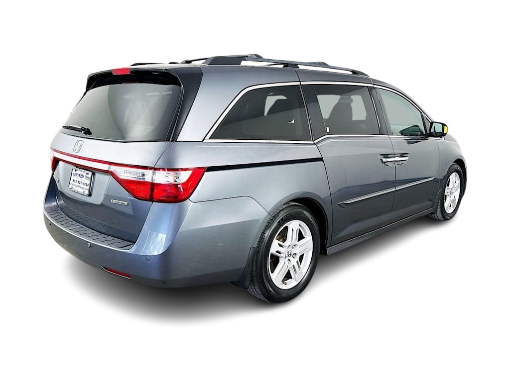 Thumbnail: 2013 Honda Odyssey - 25