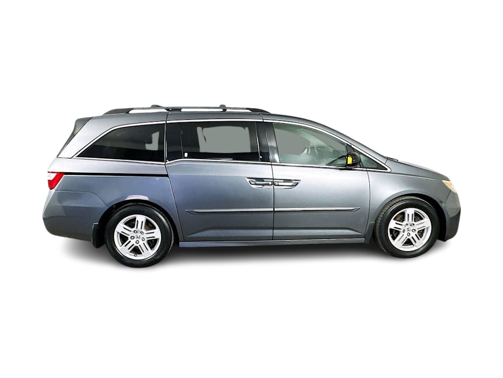 Thumbnail: 2013 Honda Odyssey - 26