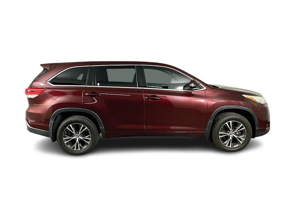 Thumbnail: 2018 Toyota Highlander - 26