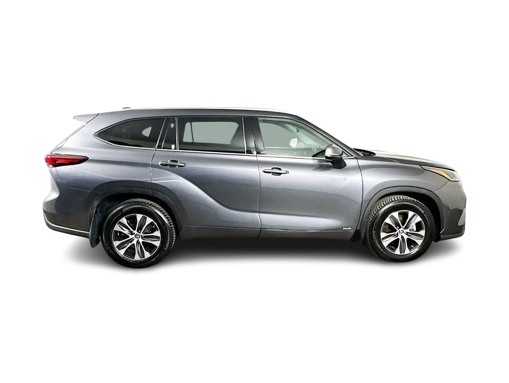 Thumbnail: 2021 Toyota Highlander - 26