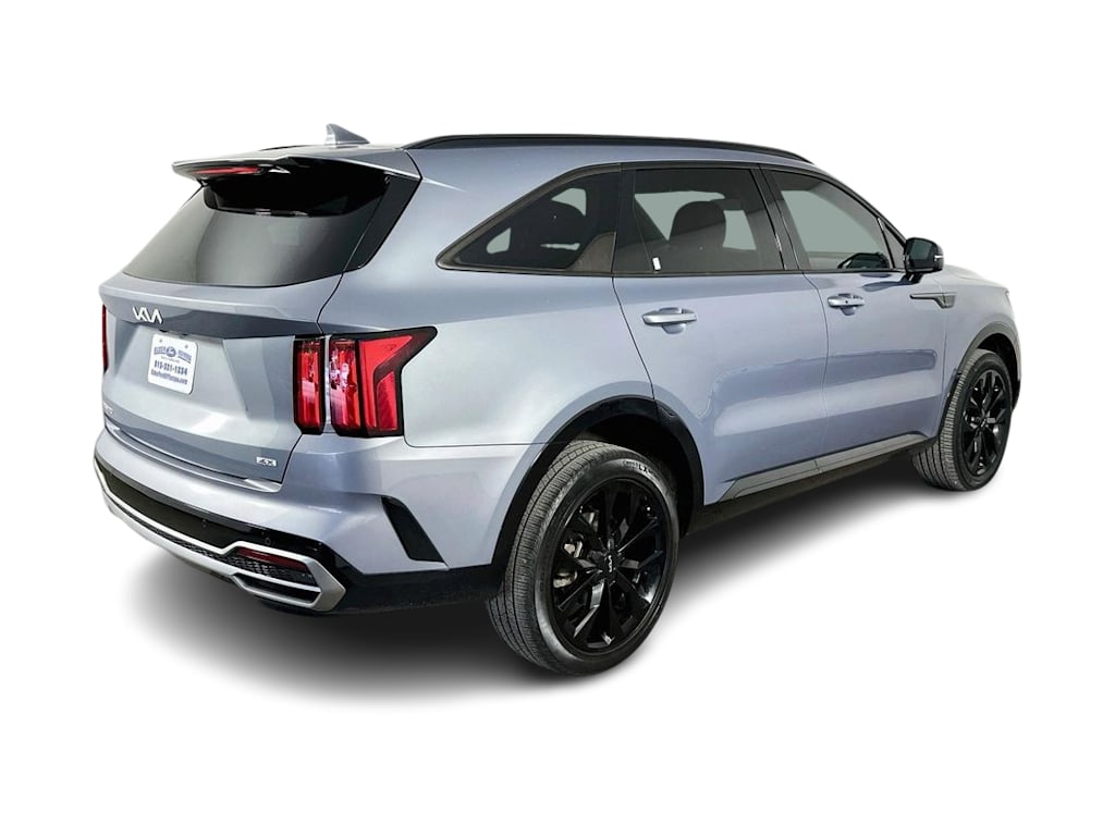 Thumbnail: 2023 Kia Sorento - 25
