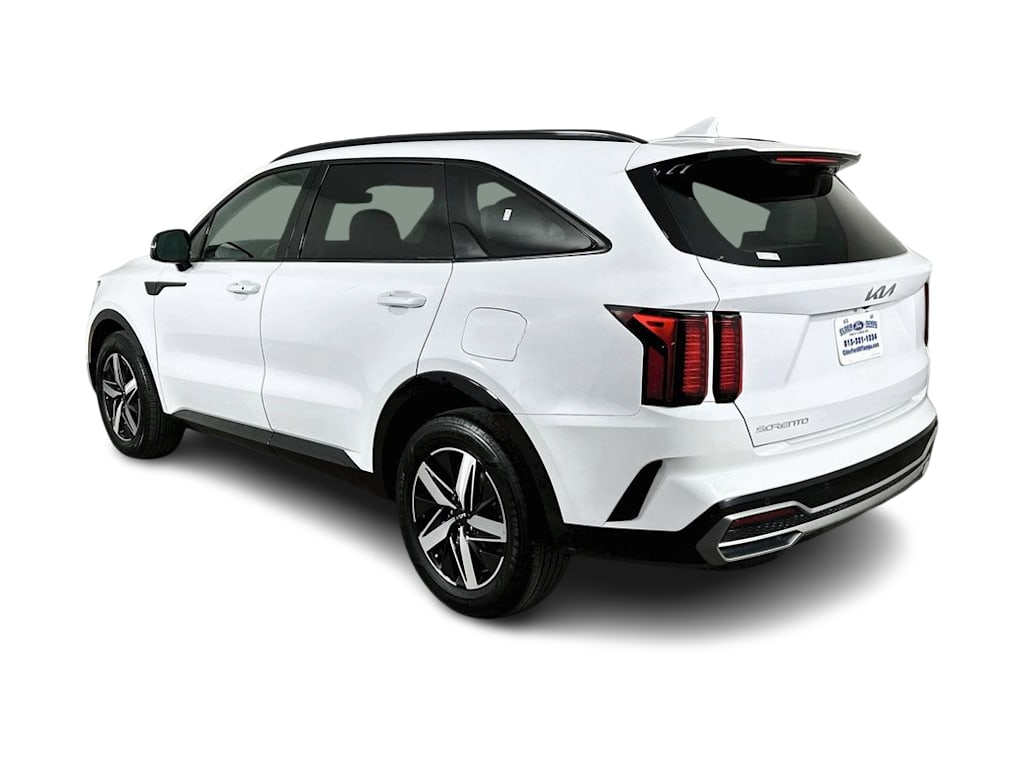 Thumbnail: 2023 Kia Sorento - 4