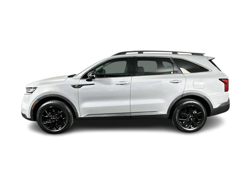 Thumbnail: 2022 Kia Sorento - 3