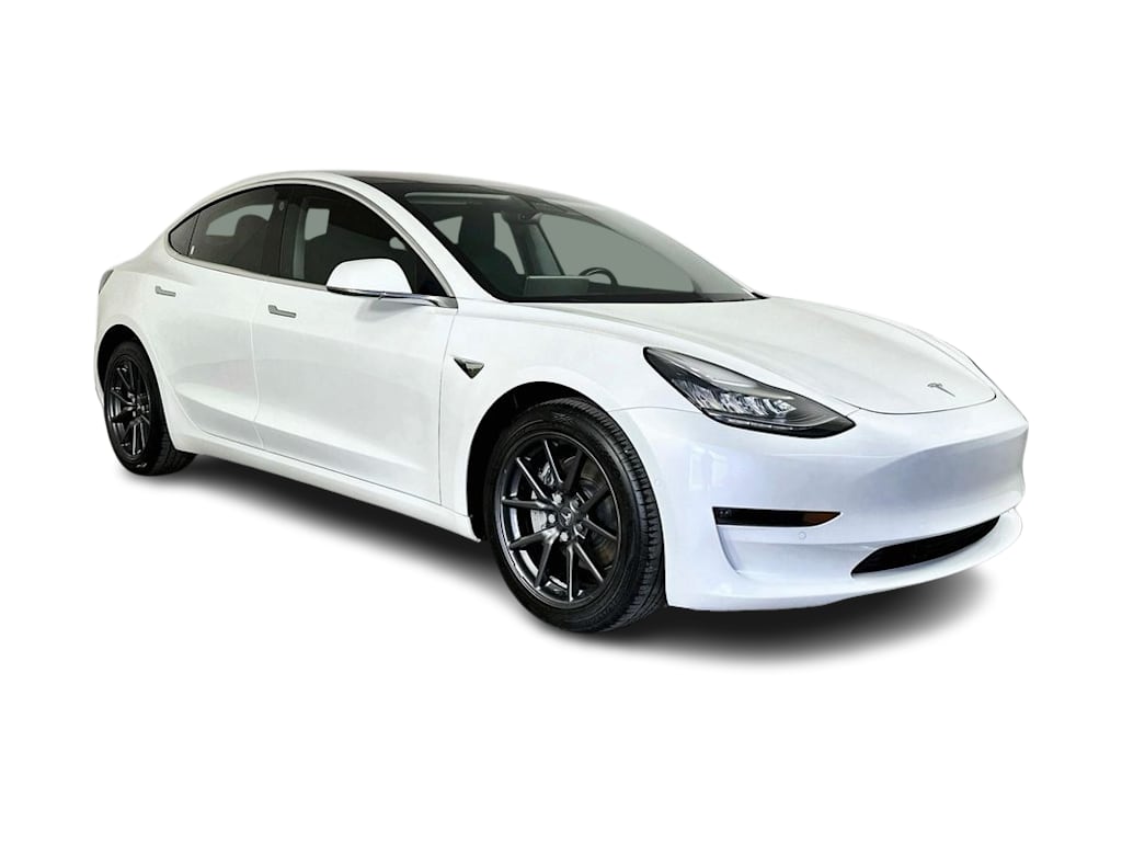 Thumbnail: 2019 Tesla Model 3 - 21
