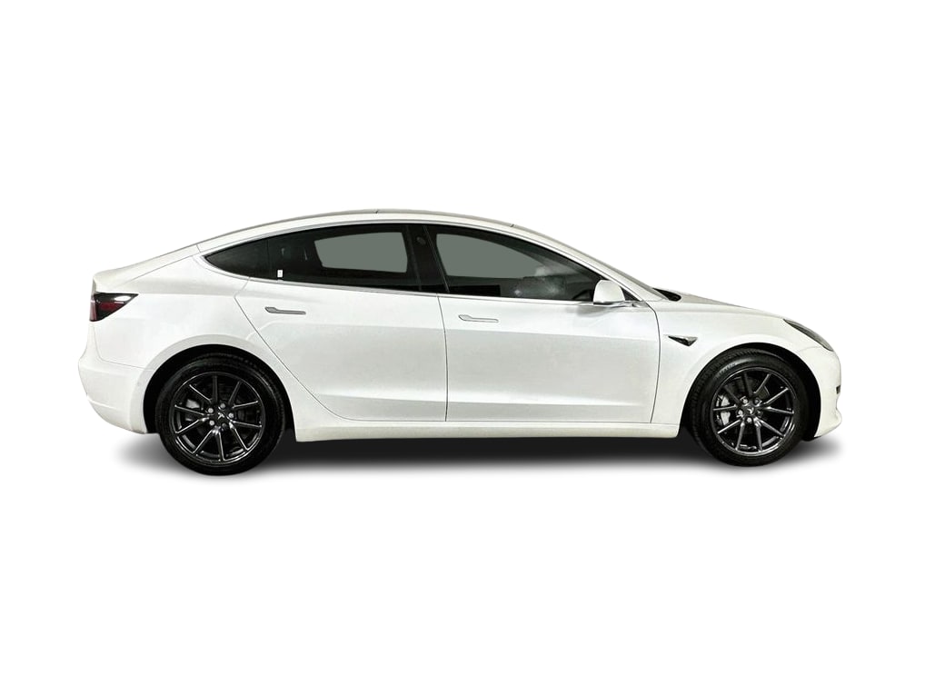 Thumbnail: 2019 Tesla Model 3 - 23