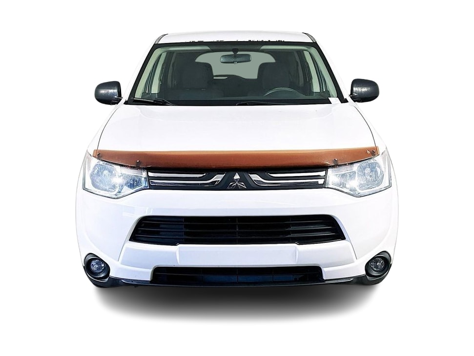 Thumbnail: 2014 Mitsubishi Outlander - 21