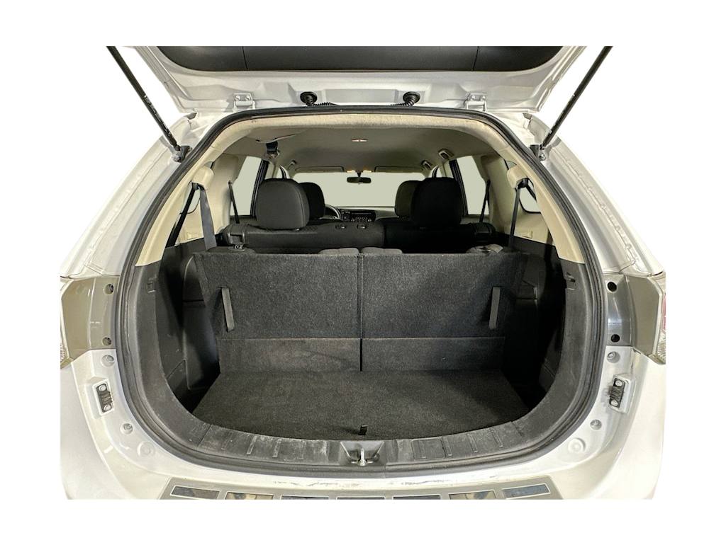 Thumbnail: 2014 Mitsubishi Outlander - 18