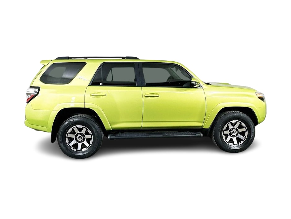 Thumbnail: 2023 Toyota 4Runner - 24