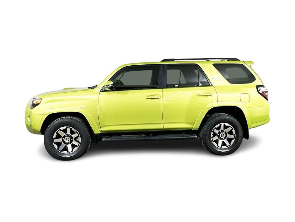 Thumbnail: 2023 Toyota 4Runner - 3