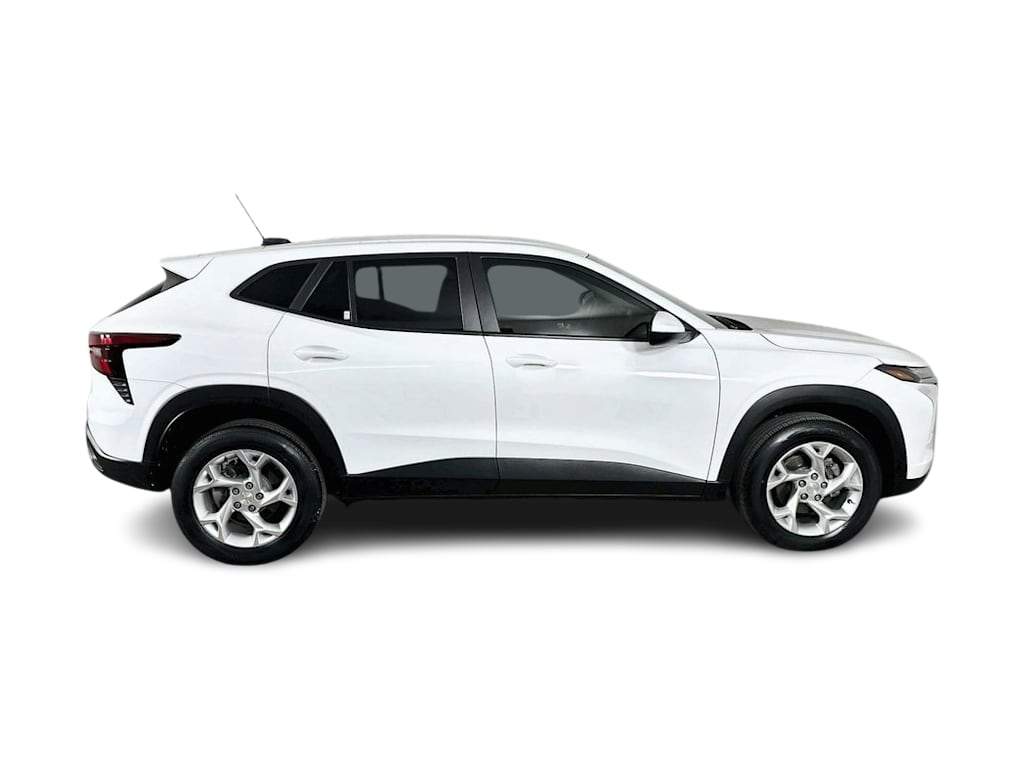 Thumbnail: 2024 Chevrolet Trax - 24