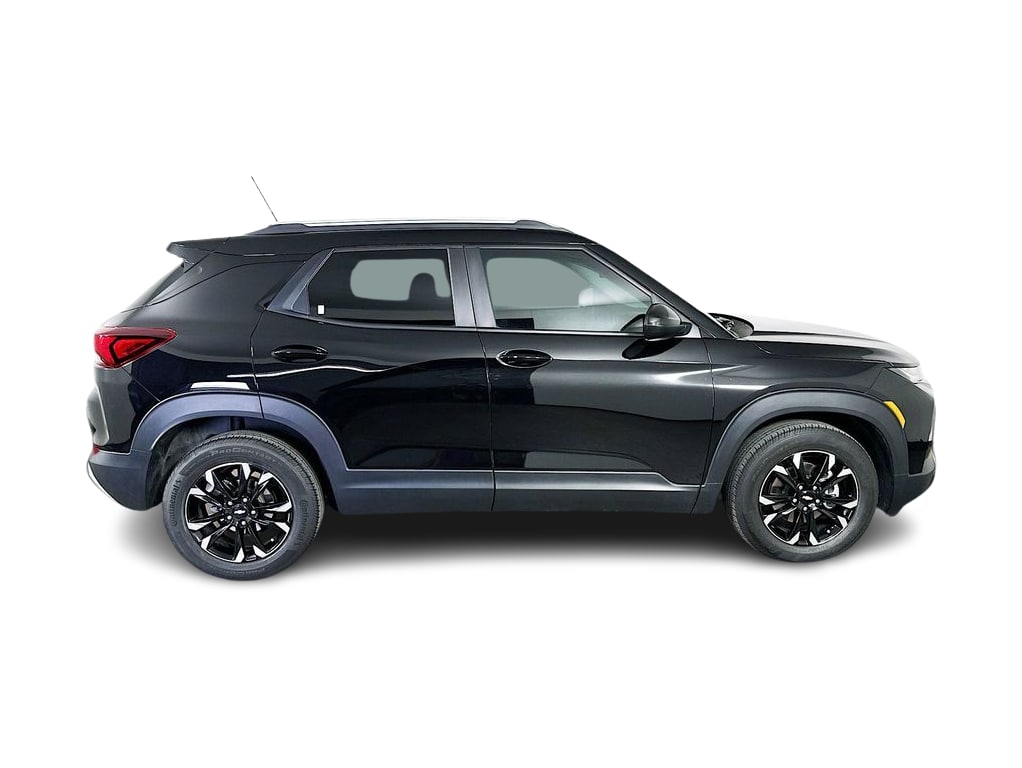 Thumbnail: 2023 Chevrolet TrailBlazer - 25