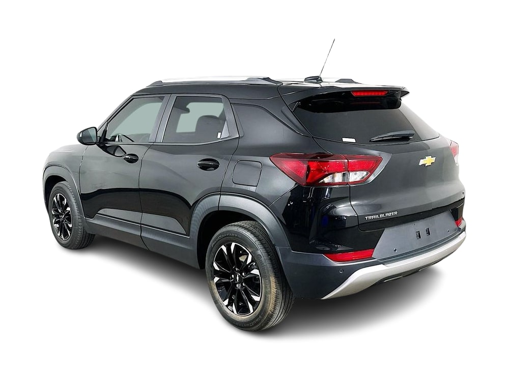 Thumbnail: 2023 Chevrolet TrailBlazer - 4