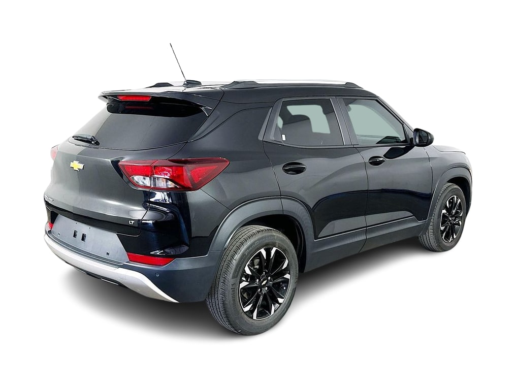 Thumbnail: 2023 Chevrolet TrailBlazer - 24