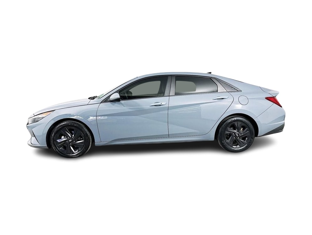 Thumbnail: 2021 Hyundai Elantra - 3