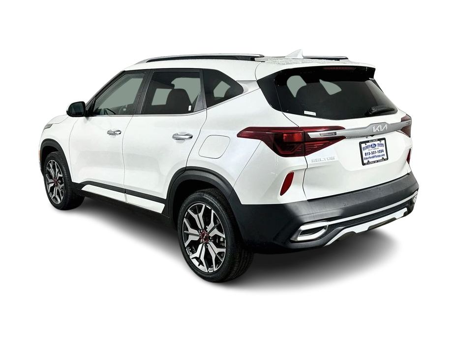 Thumbnail: 2023 Kia Seltos - 4