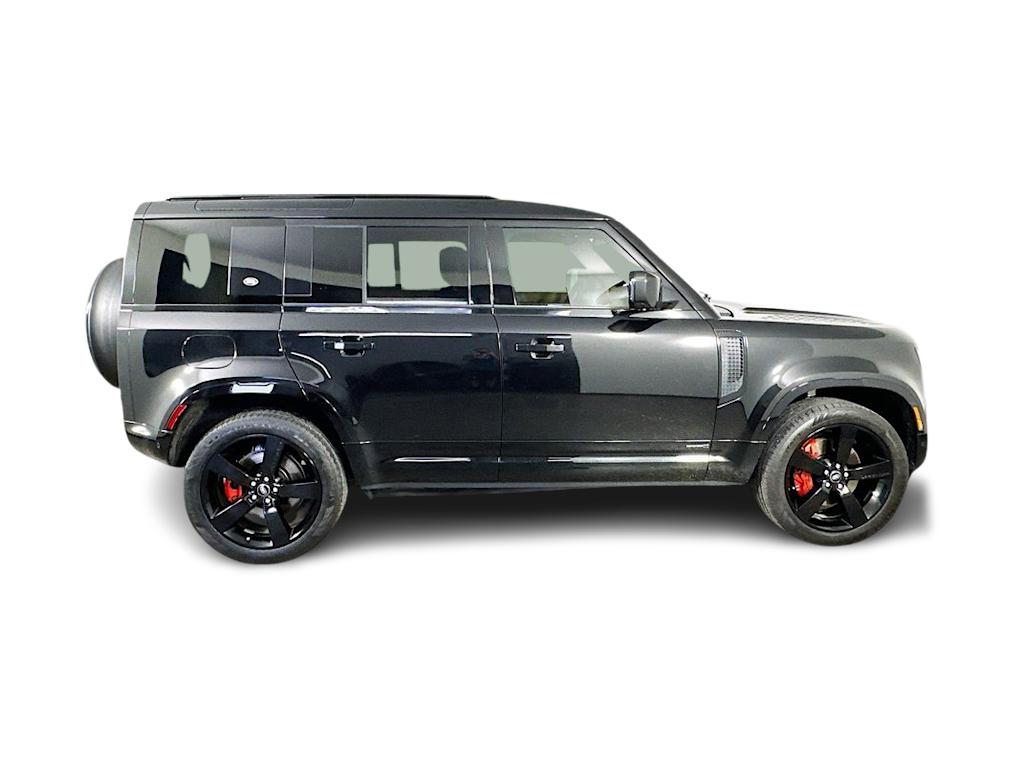 Thumbnail: 2024 Land Rover Defender - 25