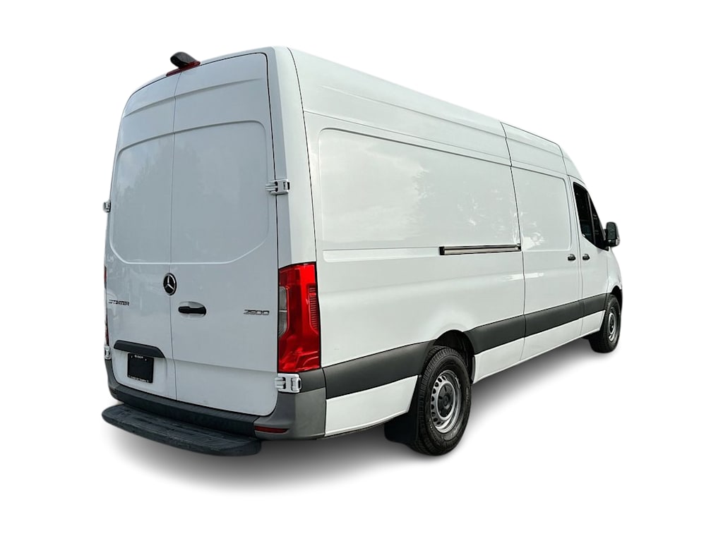 Thumbnail: 2022 Mercedes-Benz Sprinter - 21