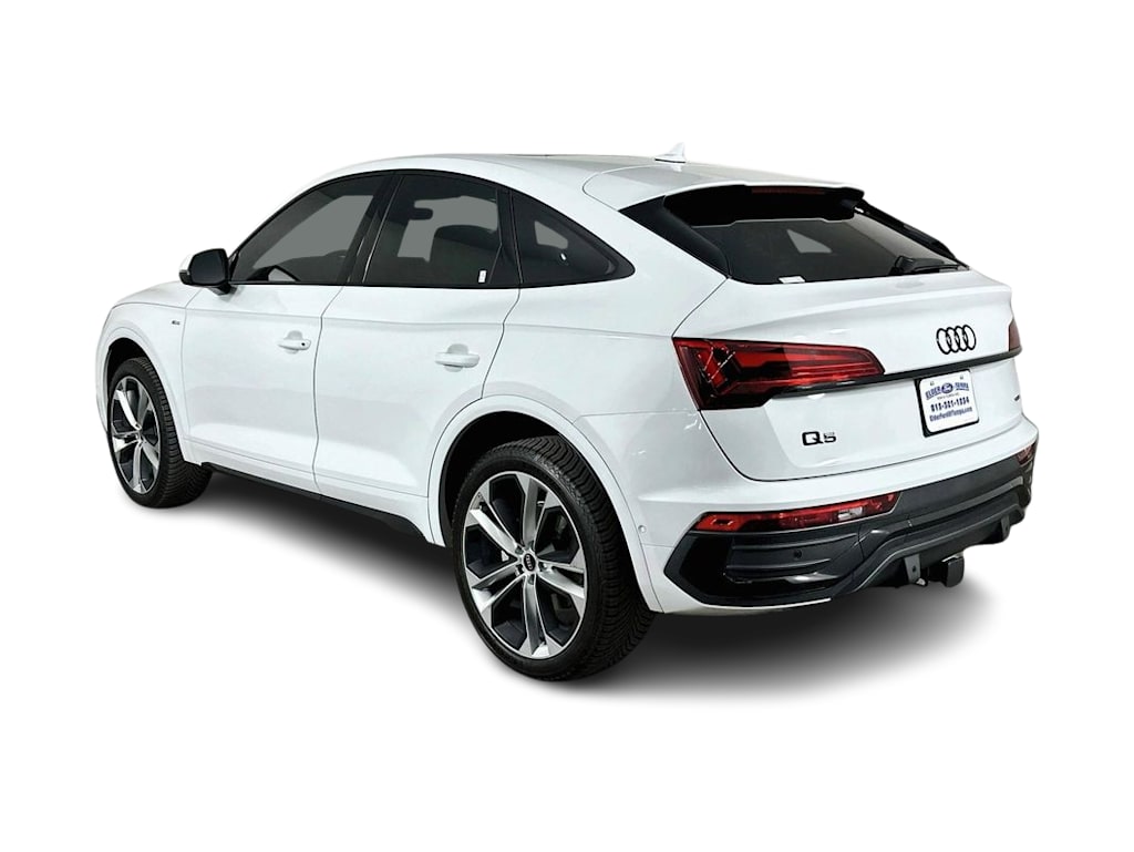 Thumbnail: 2023 Audi Q5 - 4
