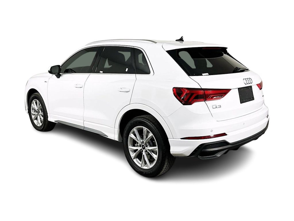 Thumbnail: 2024 Audi Q3 - 4