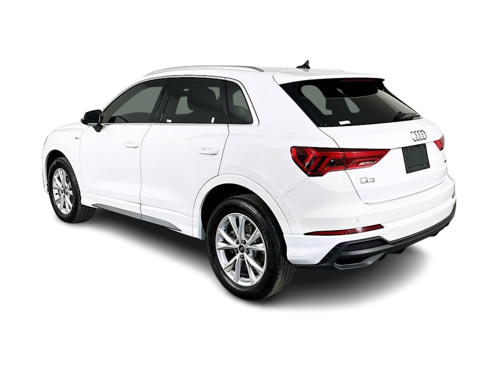 Thumbnail: 2024 Audi Q3 - 4