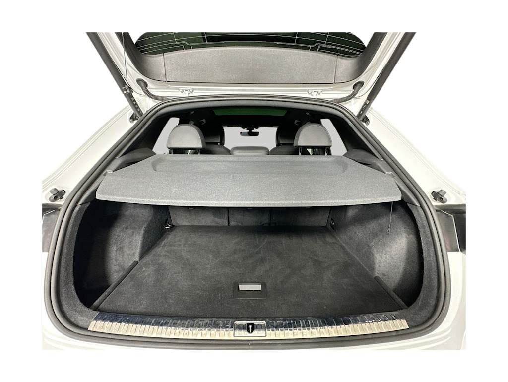 Thumbnail: 2024 Audi Q3 - 19