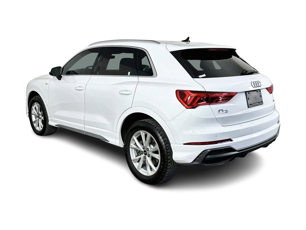 Thumbnail: 2025 Audi Q3 - 4