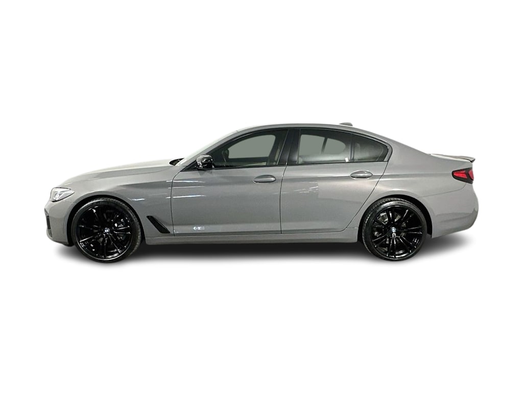 Thumbnail: 2022 BMW 5 Series - 3