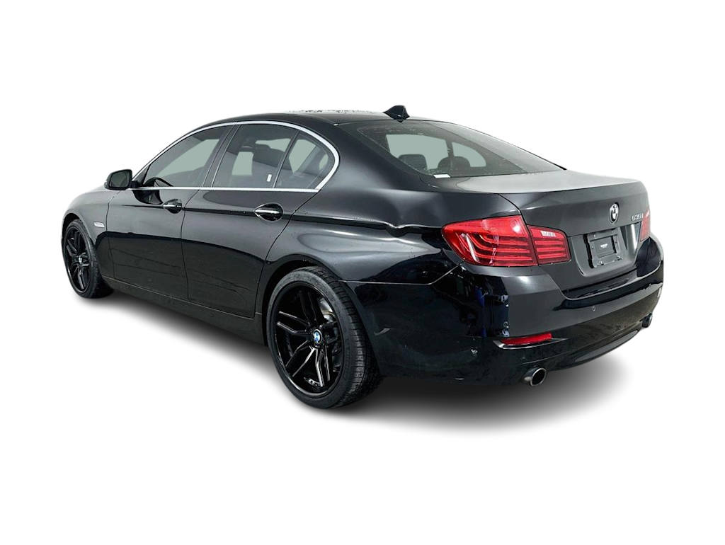 Thumbnail: 2015 BMW 5 Series - 4