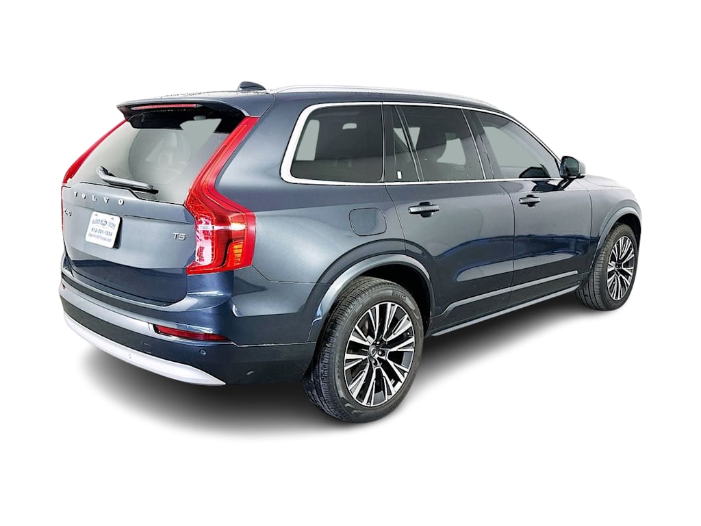 Thumbnail: 2022 Volvo XC90 - 25