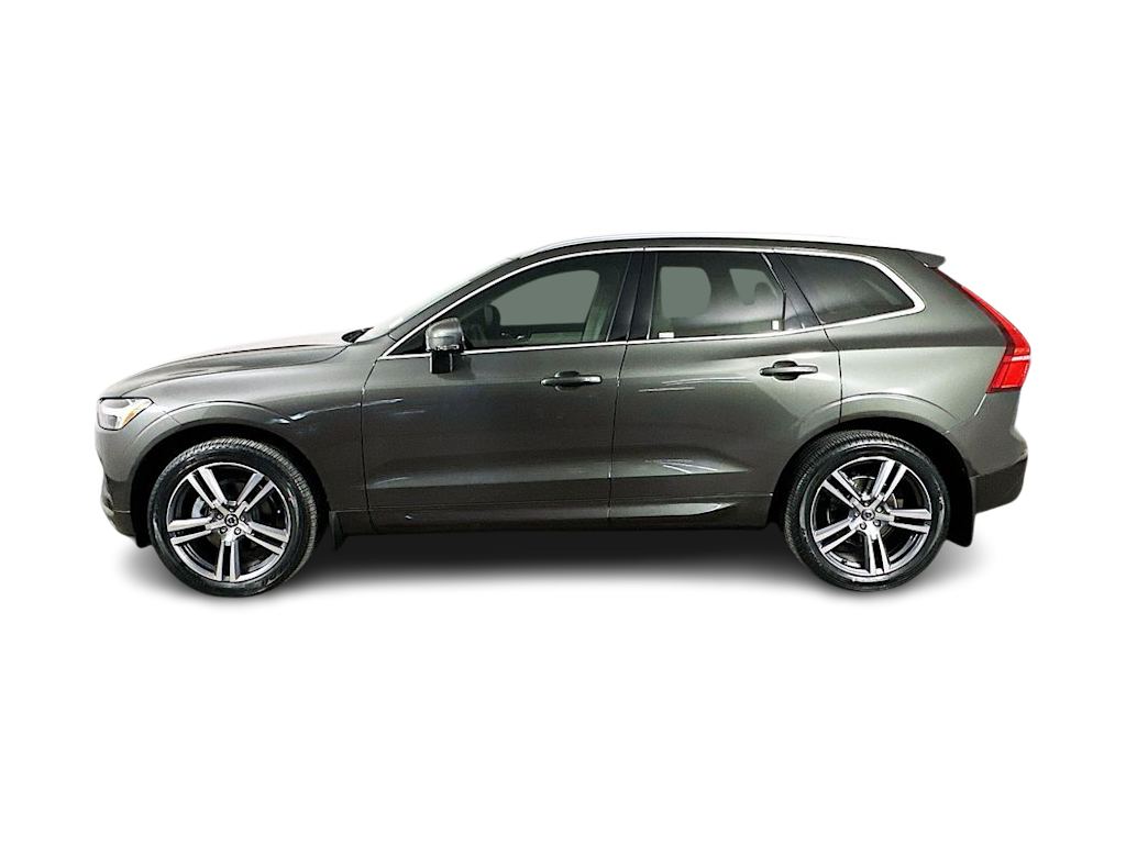 Thumbnail: 2021 Volvo XC60 - 3