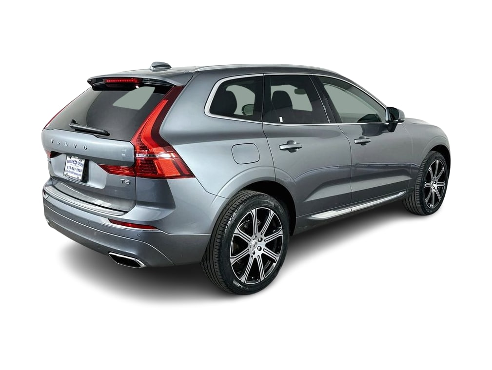 Thumbnail: 2021 Volvo XC60 - 24