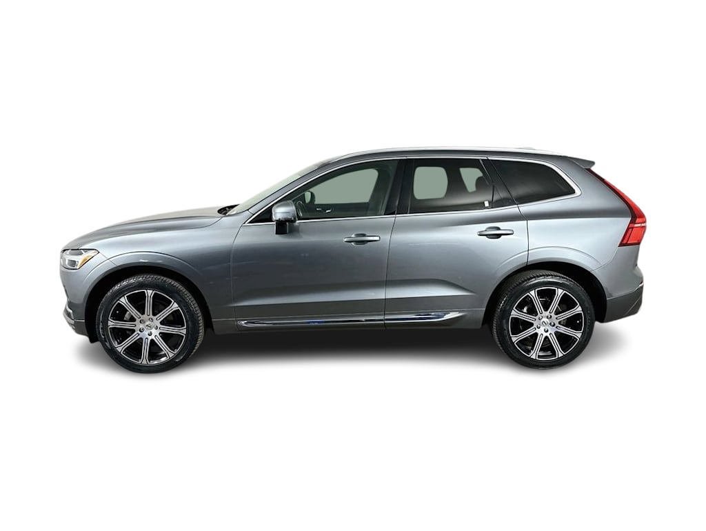 Thumbnail: 2021 Volvo XC60 - 3