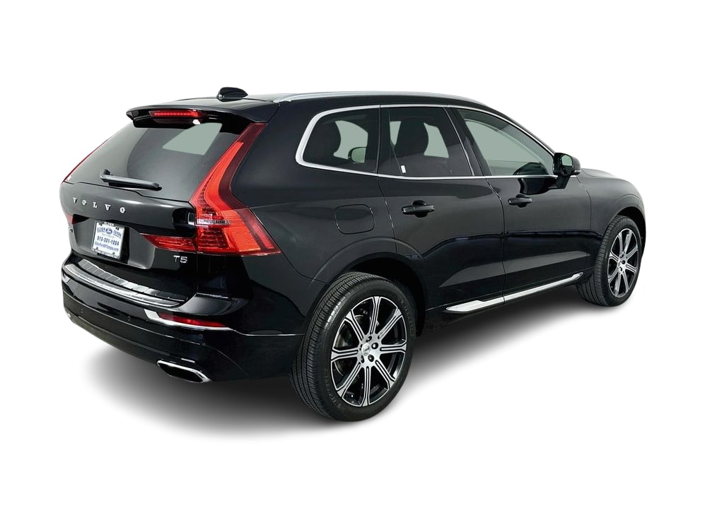 Thumbnail: 2021 Volvo XC60 - 24