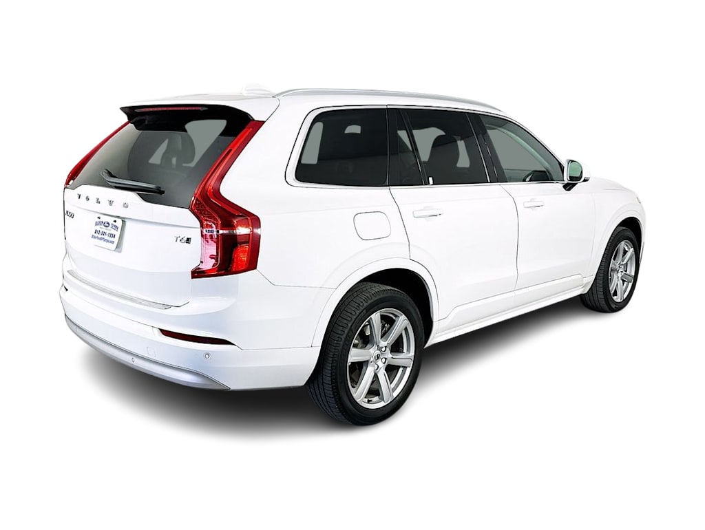 Thumbnail: 2022 Volvo XC90 - 24