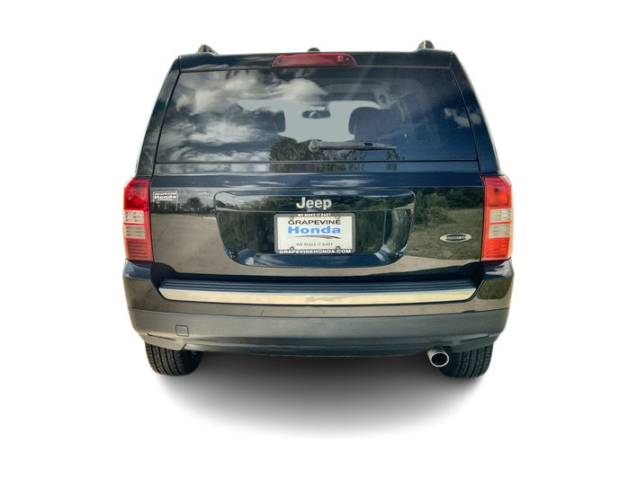 Thumbnail: 2016 Jeep Patriot - 5