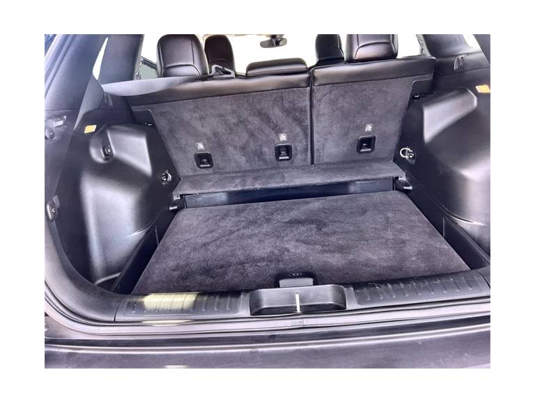 Thumbnail: 2021 Jeep Cherokee - 17